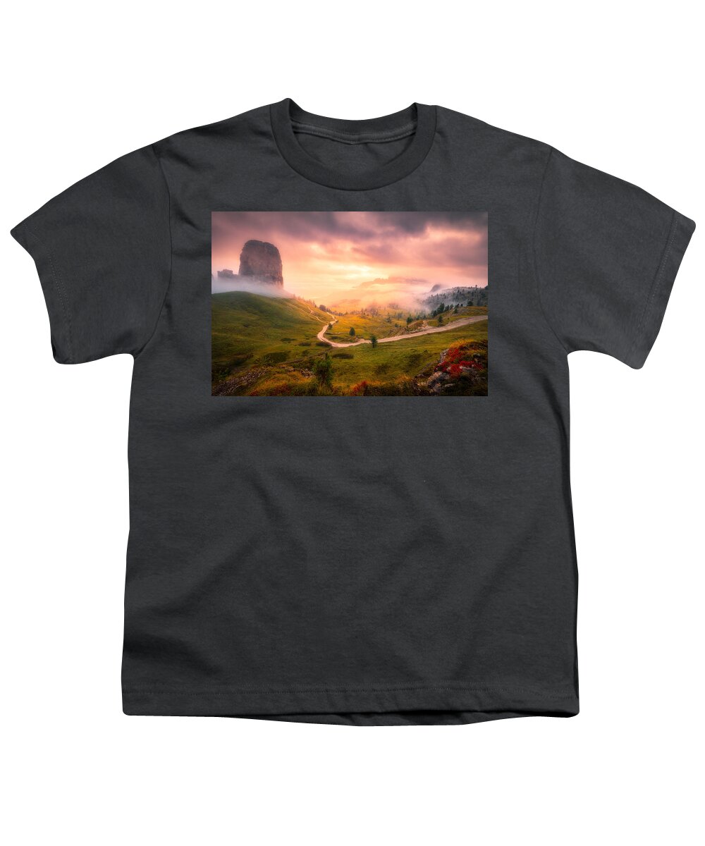 Mist Youth T-Shirt featuring the photograph A Misty sunrise by Henry w Liu