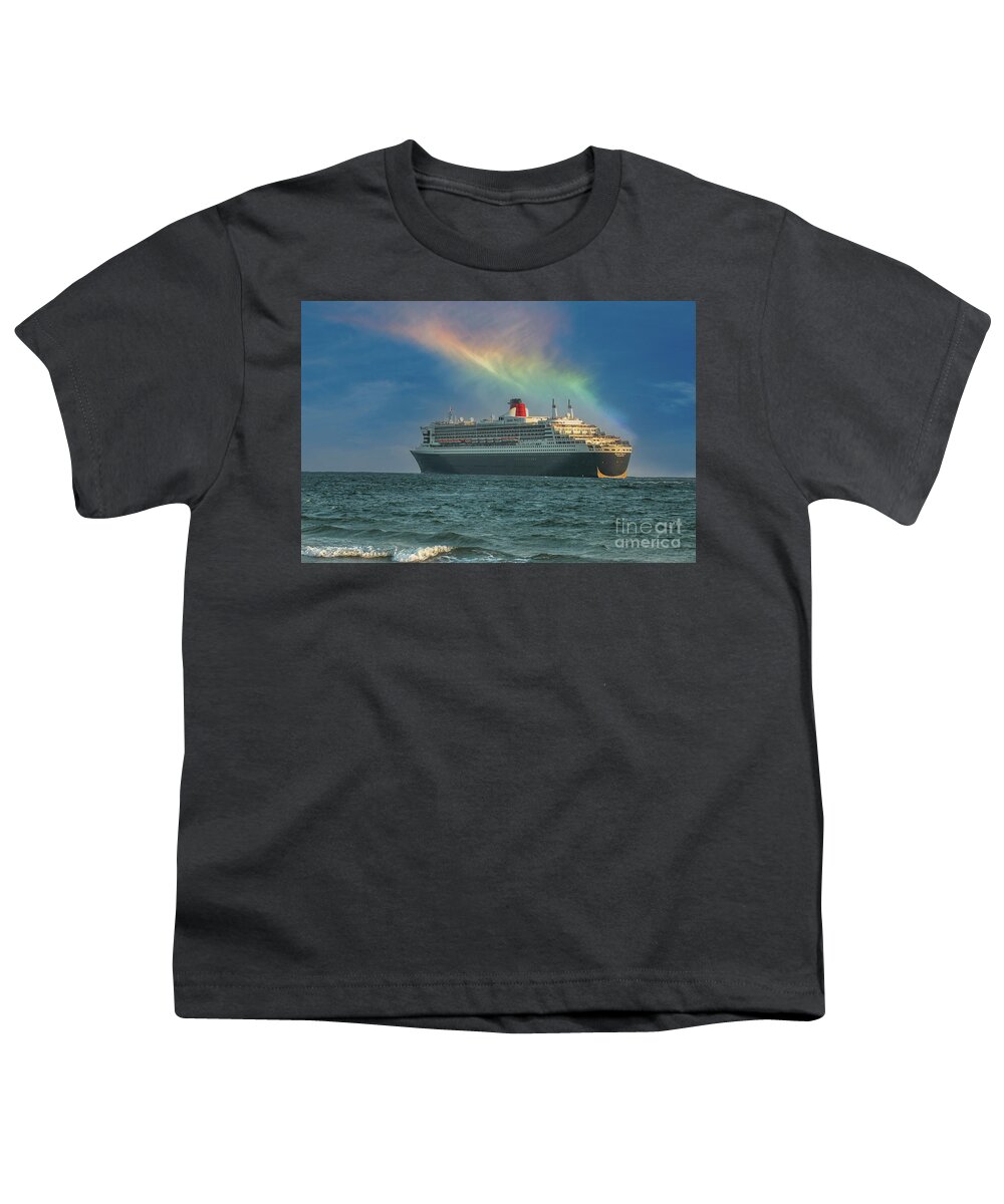 Queen Mary Ii Youth T-Shirt featuring the photograph British Transatlantic Ocean Liner Leaving Charleston South Carolina June 7 2006 by Dale Powell