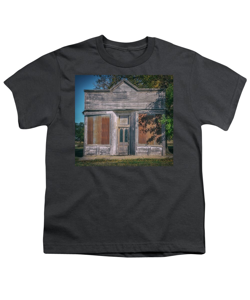 Kansas Youth T-Shirt featuring the photograph Closed for Business by Darren White