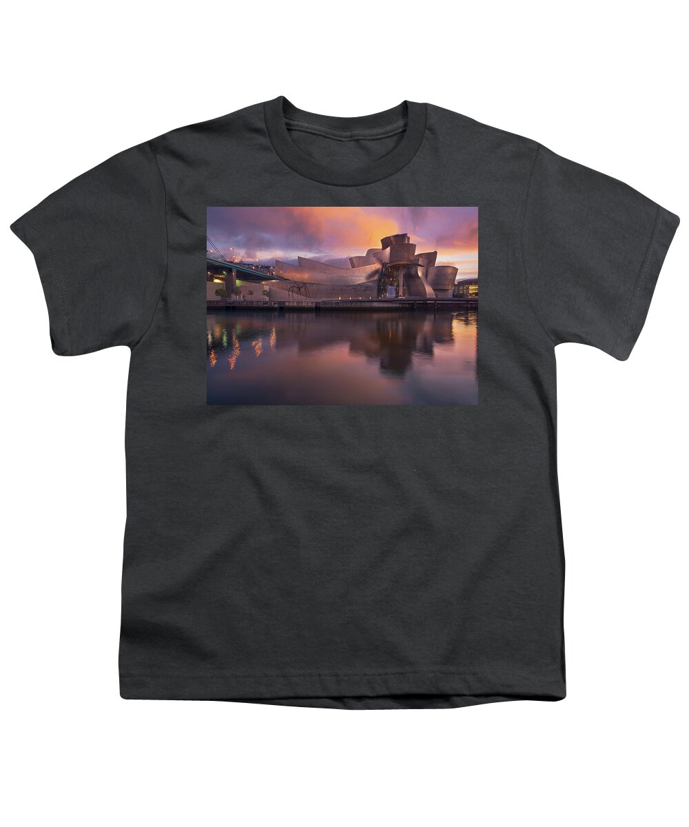 Guggenheim Youth T-Shirt featuring the photograph Guggenheim Bilbao Sunset by Linda Villers