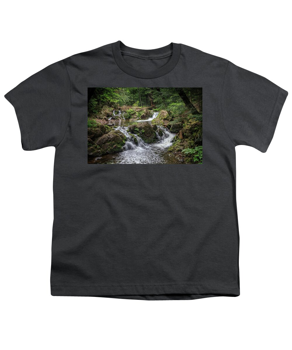 Overlooked Falls Youth T-Shirt featuring the photograph Hidden Waterfalls by Robert Carter