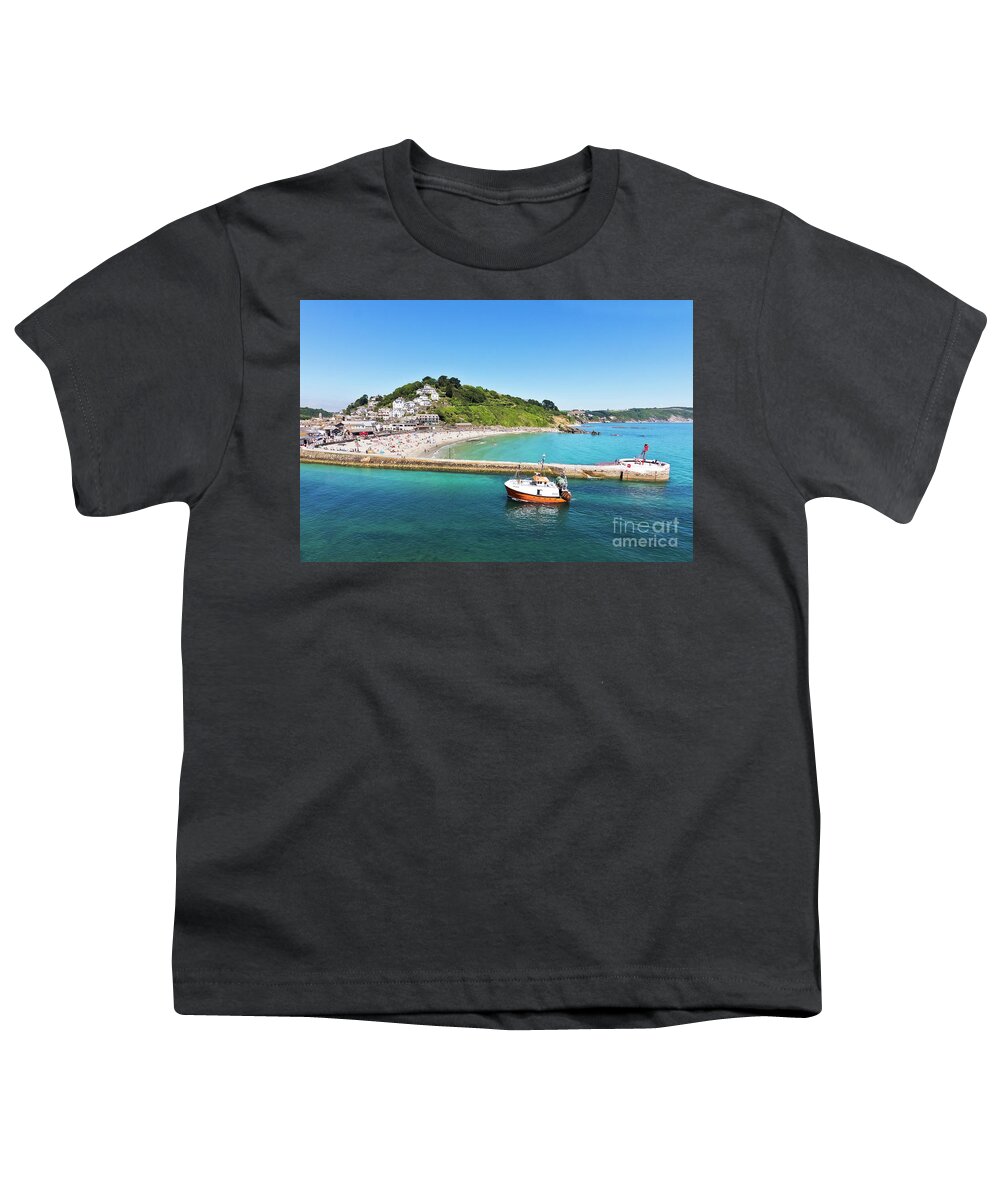 Cornwall Youth T-Shirt featuring the photograph Looe Beach and Banjo Pier Cornwall by Terri Waters