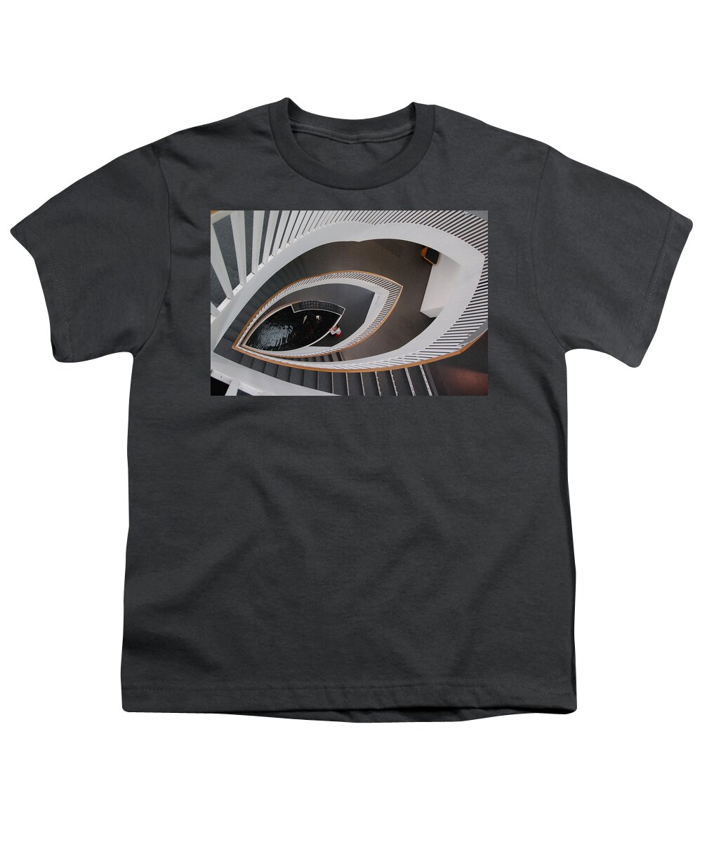 Museum Of Contemporary Art Youth T-Shirt featuring the photograph Mindseye by Suzanne Gaff
