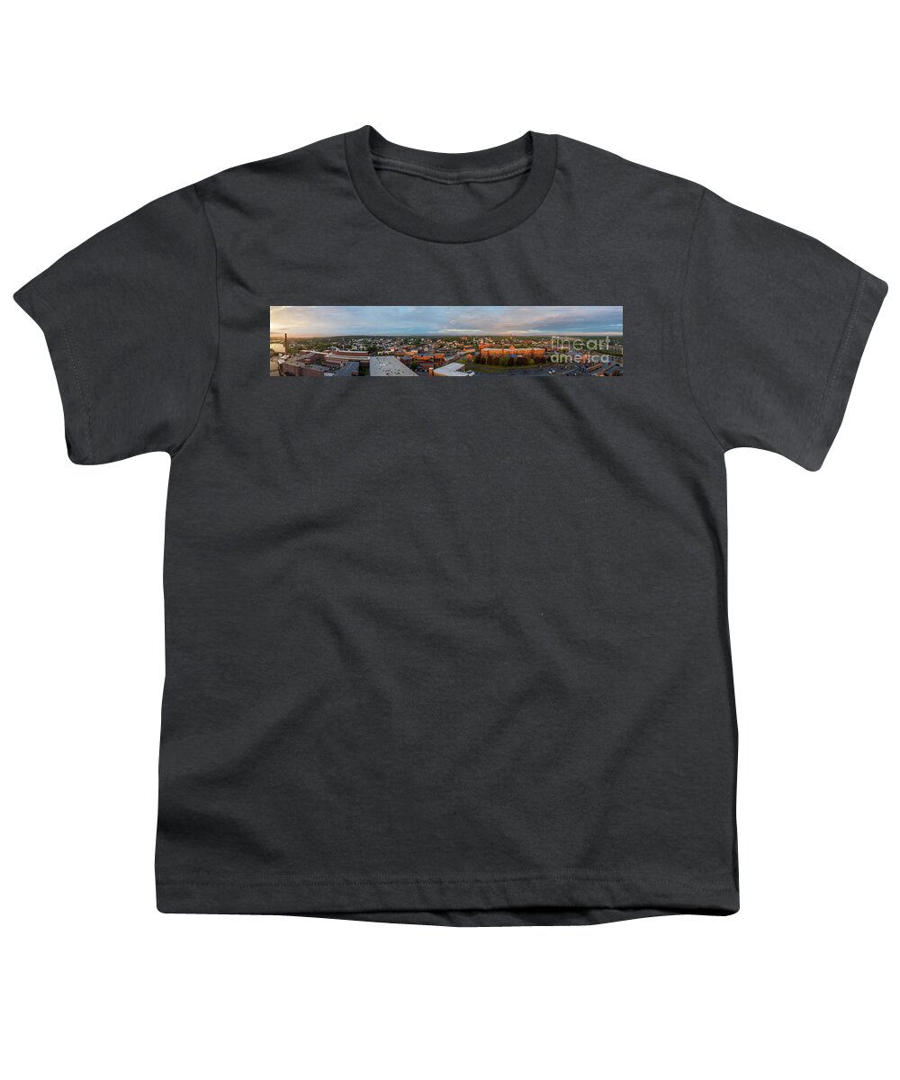 Biddeford Youth T-Shirt featuring the photograph Morning in Biddeford 3 by David Bishop
