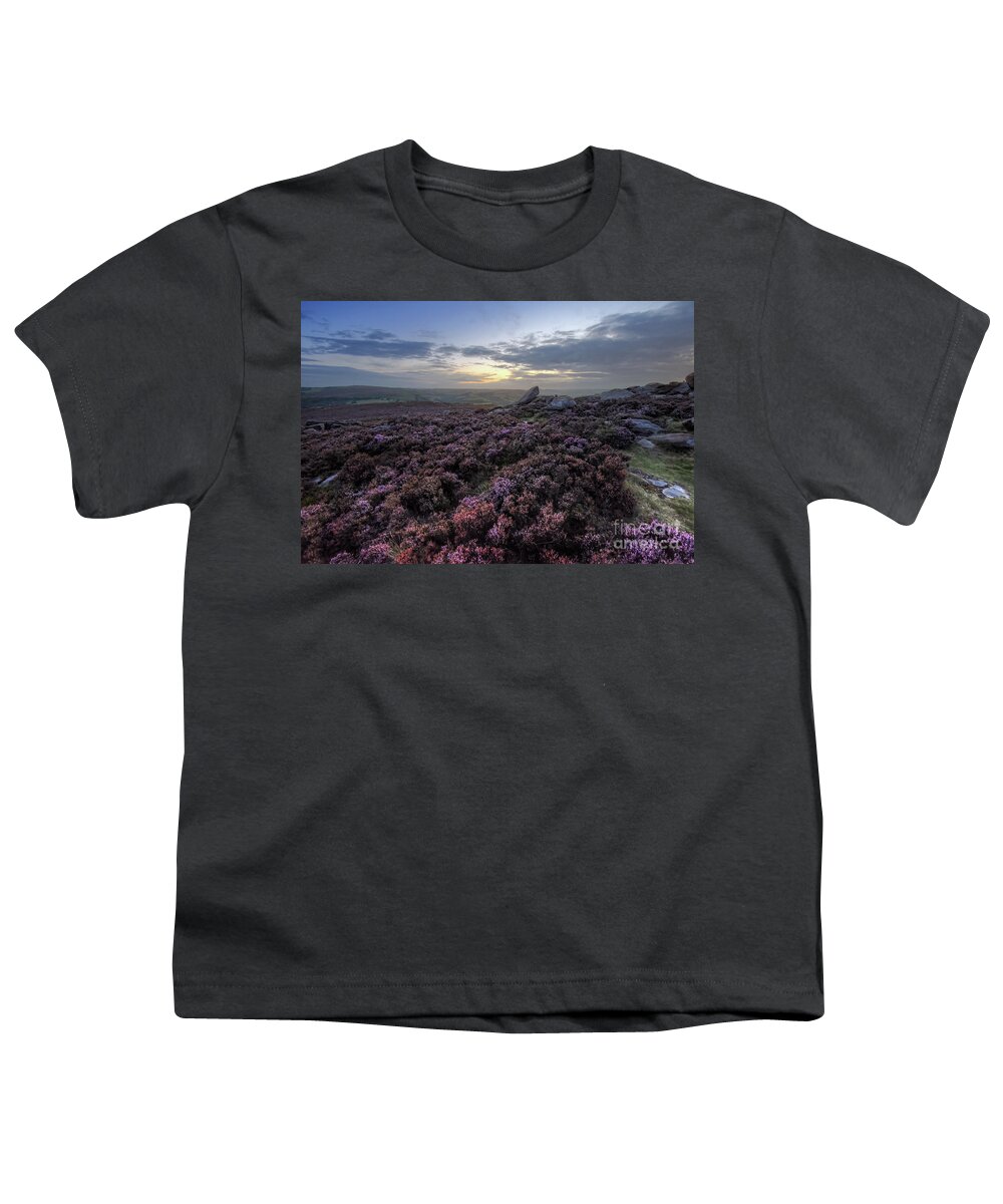 Flower Youth T-Shirt featuring the photograph Owler Tor 40.0 by Yhun Suarez