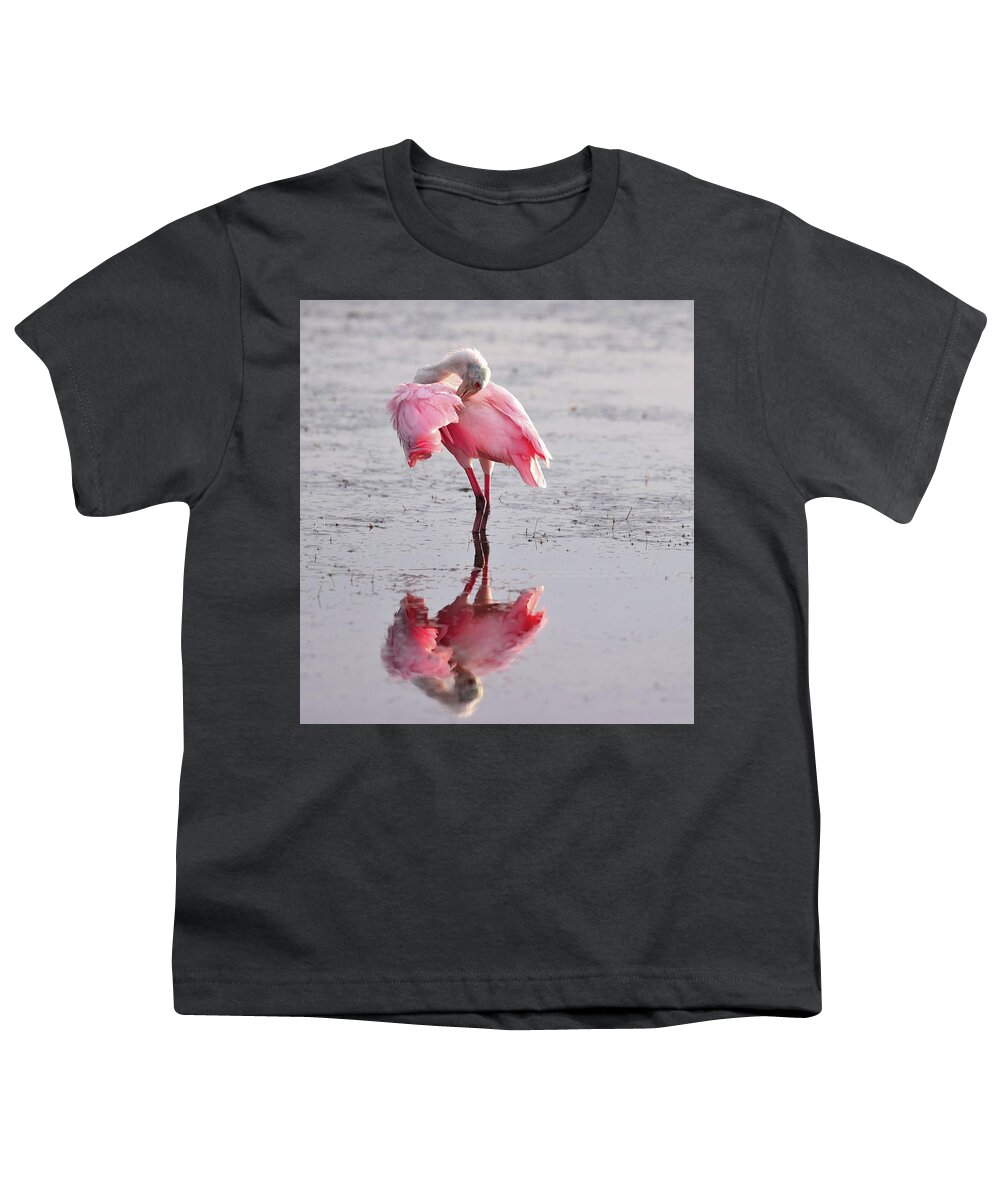 Roseate Spoonbill Youth T-Shirt featuring the photograph Roseate Spoonbill 12 by Mingming Jiang