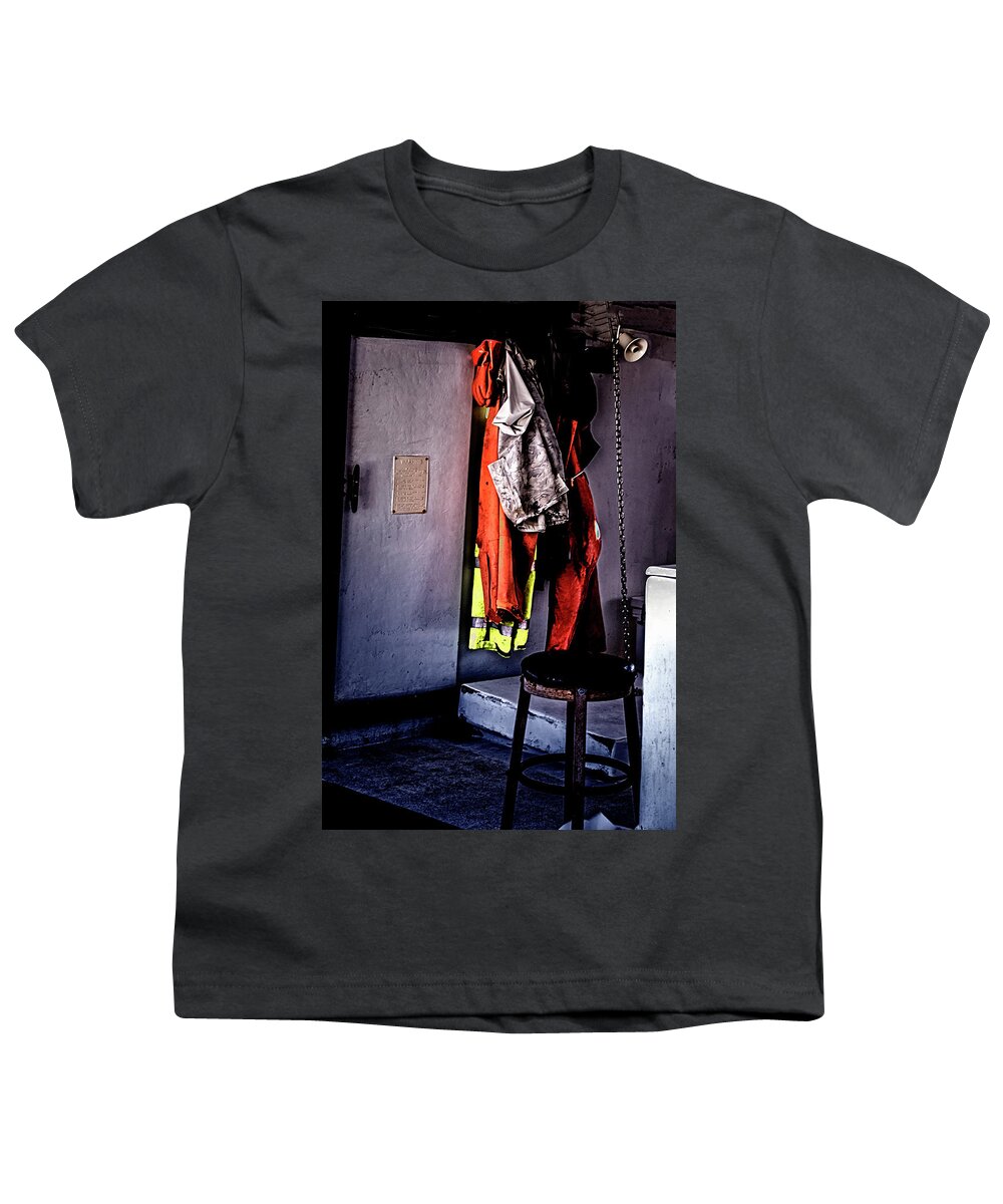 Marietta Georgia Youth T-Shirt featuring the photograph Shrimp Boat Gear by Tom Singleton