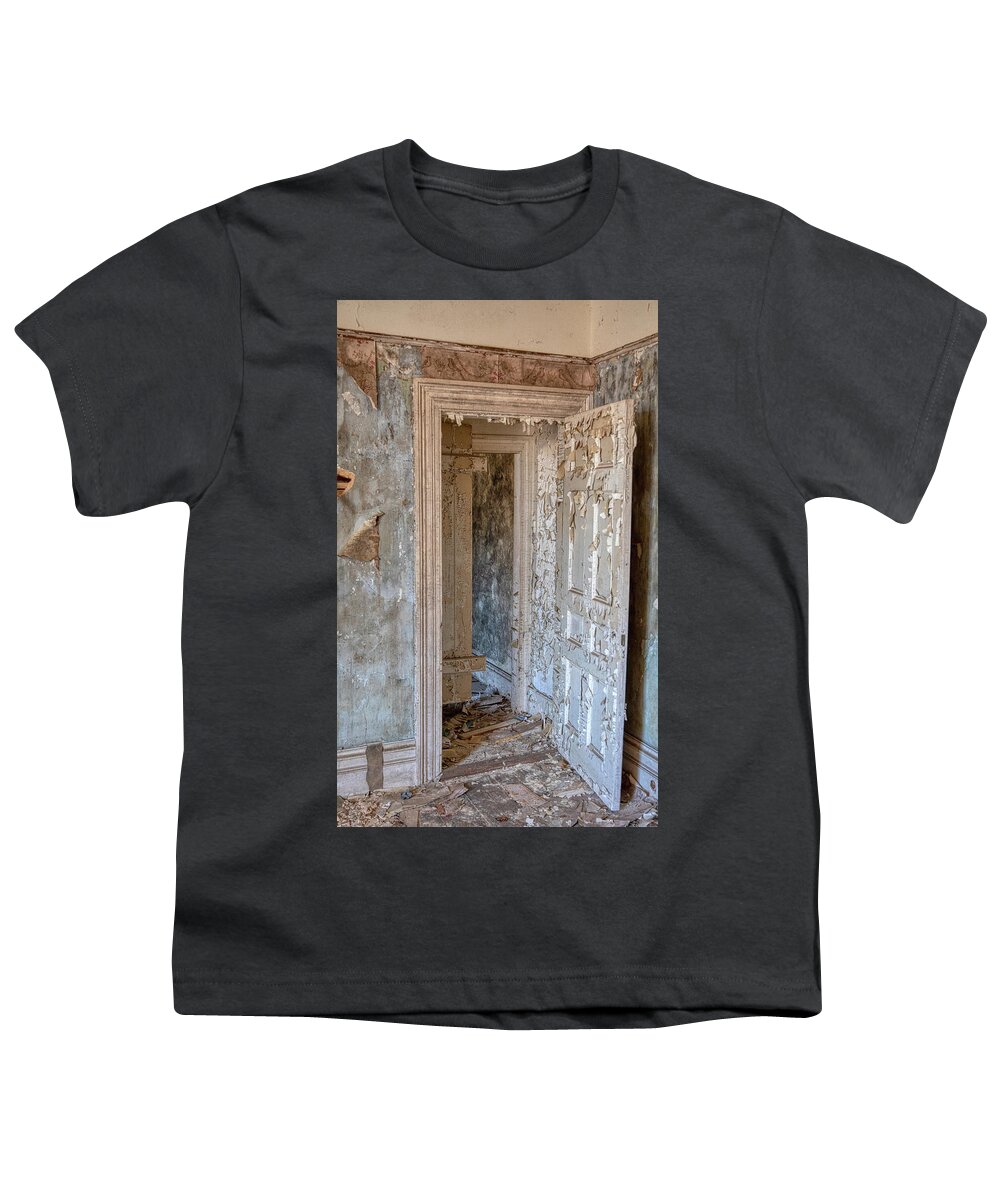1860 Youth T-Shirt featuring the photograph White Door of a Haunted Mansion by David Letts
