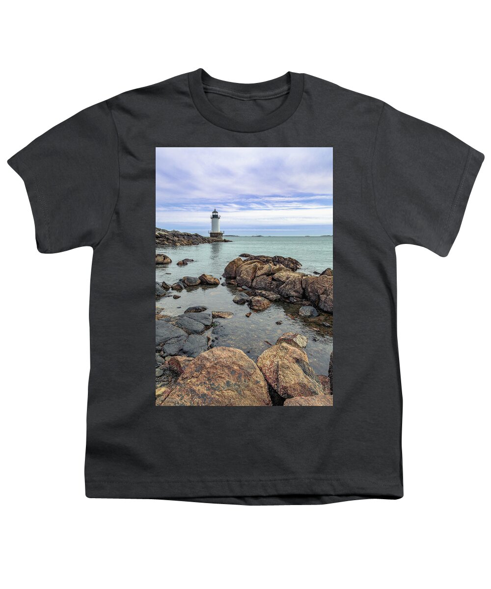 Lighthouse Youth T-Shirt featuring the photograph Winter Island Lighthouse by David Lee