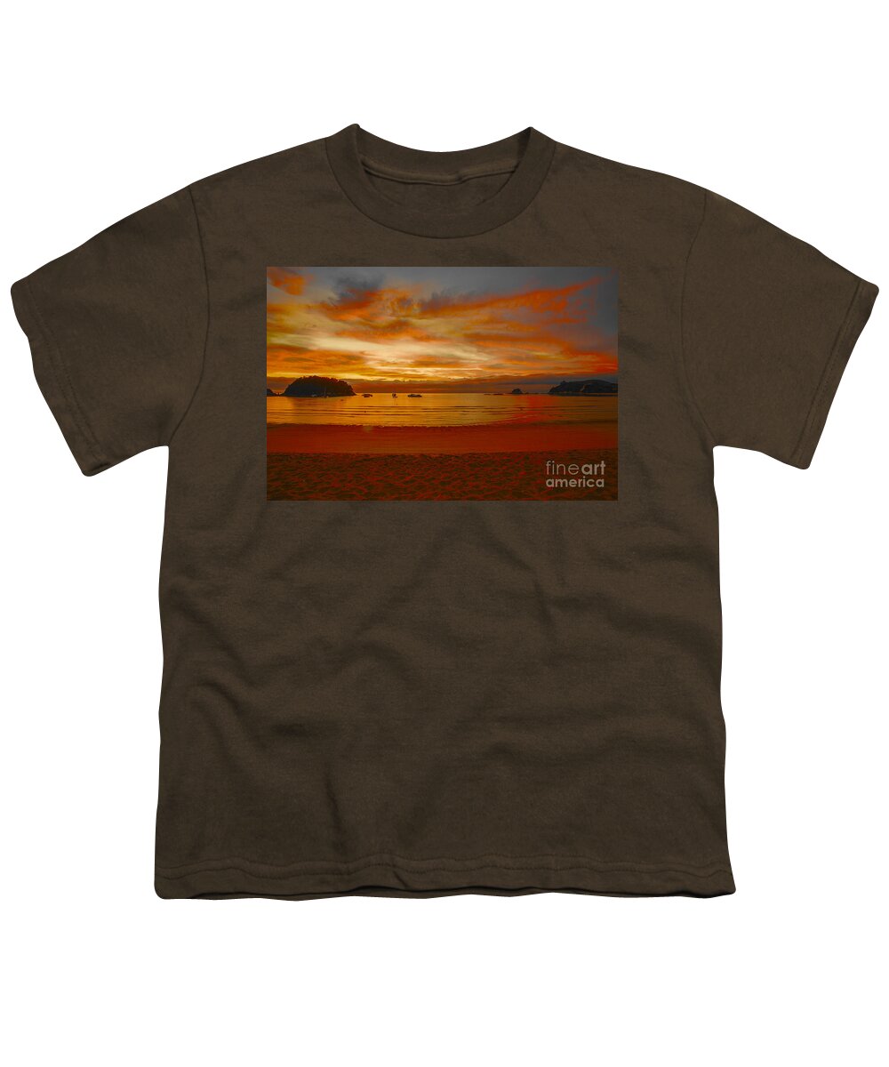 Kaiteriteri Youth T-Shirt featuring the photograph Kaiteriteri sunrise by Sheila Smart Fine Art Photography
