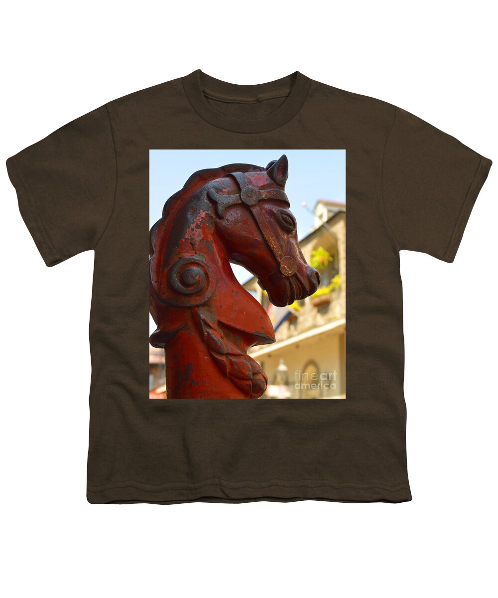 French Quarter Youth T-Shirt featuring the photograph Red Horse Head Post #2 by Alys Caviness-Gober