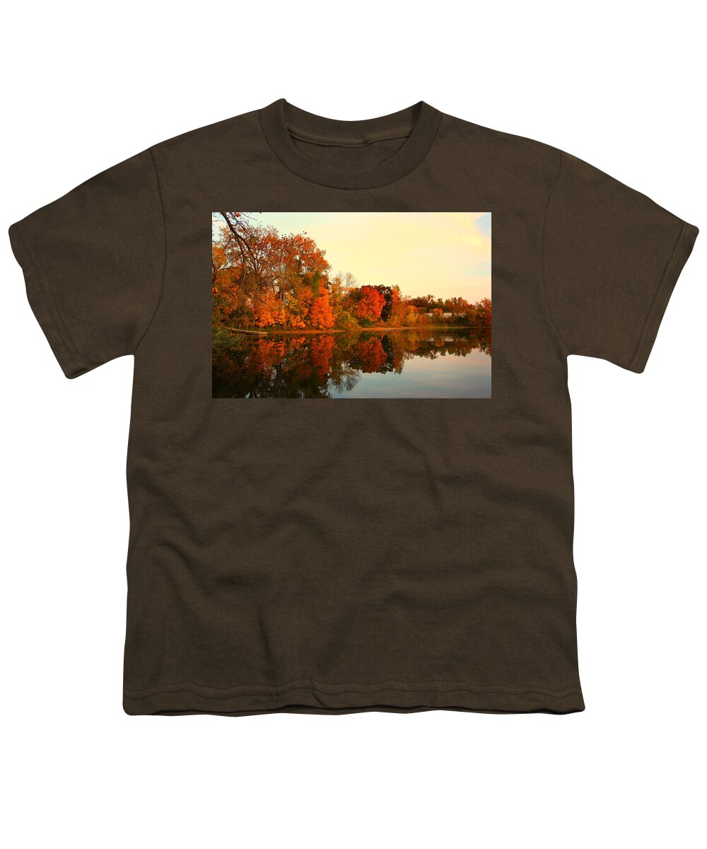 Minnesota Lakes Youth T-Shirt featuring the photograph Shady Oak Lake #4 by Amanda Stadther