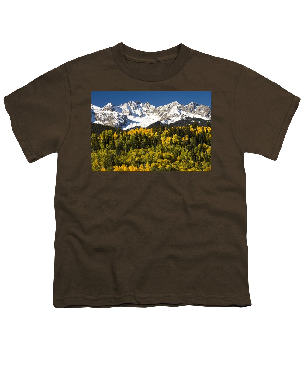 Feb0514 Youth T-Shirt featuring the photograph Autumn And Snow Covered Peaks North by Tom Vezo