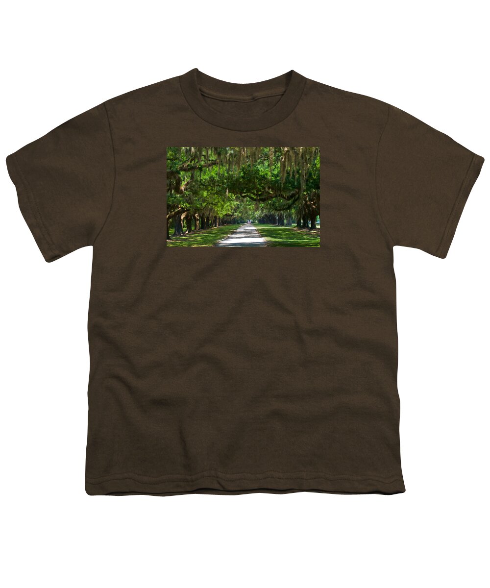 Boone Hall Plantation Youth T-Shirt featuring the photograph Avenue of the Oaks at Boonville Plantation by Ginger Wakem
