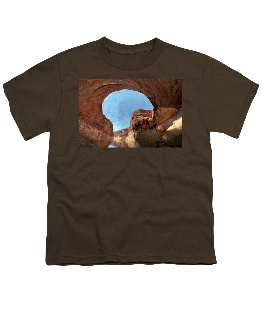 Alcove Youth T-Shirt featuring the photograph Keyhole Cove by David Andersen