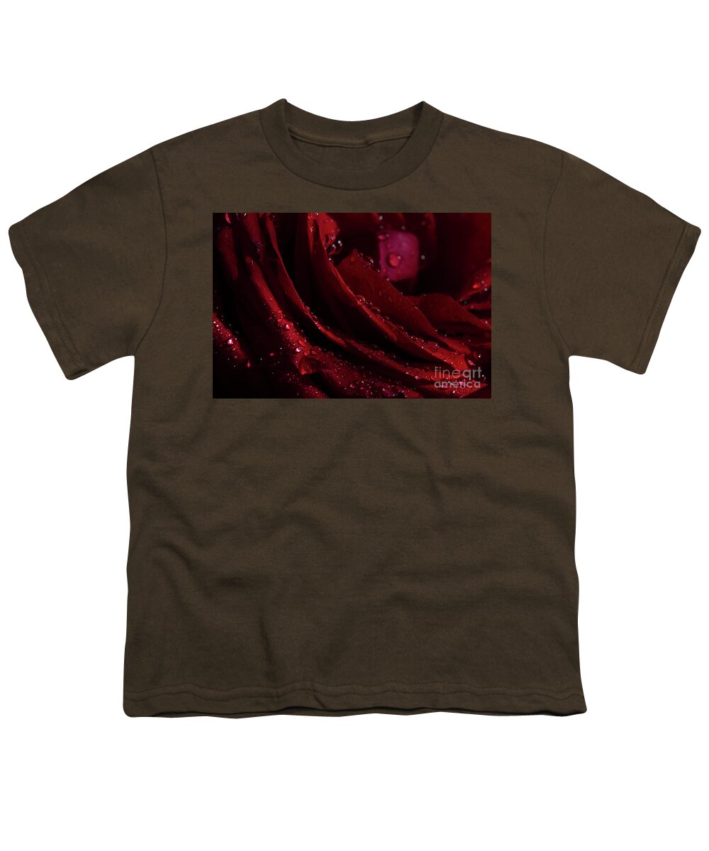Rose Youth T-Shirt featuring the photograph Droplets On The Edge by Mike Eingle