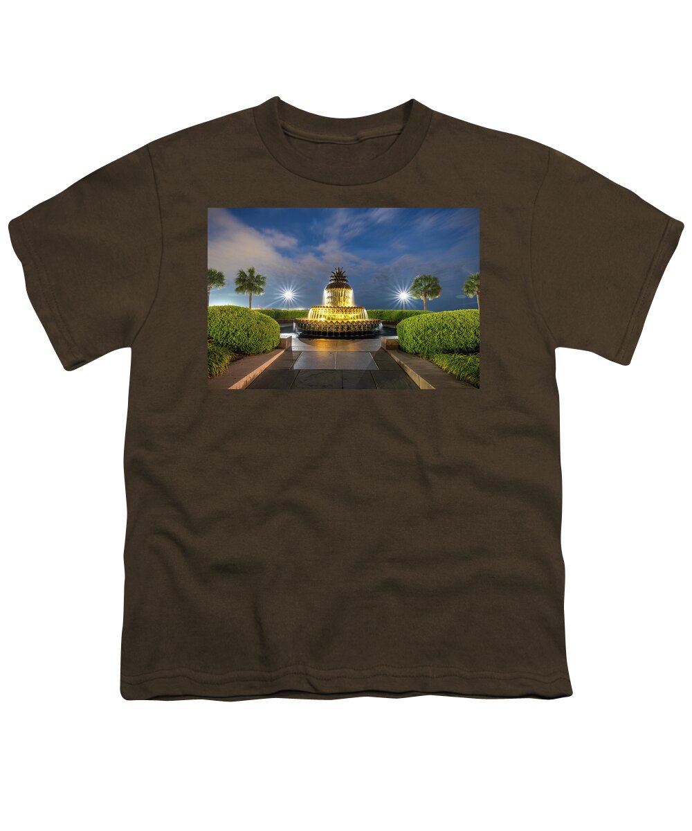 Pineapple Youth T-Shirt featuring the photograph Pineapple Fountain at Ravenel Waterfront Park by Douglas Wielfaert