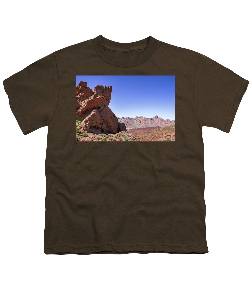Mountains Youth T-Shirt featuring the photograph Red rocks at the edge of Caldera Las Canadas by Sun Travels