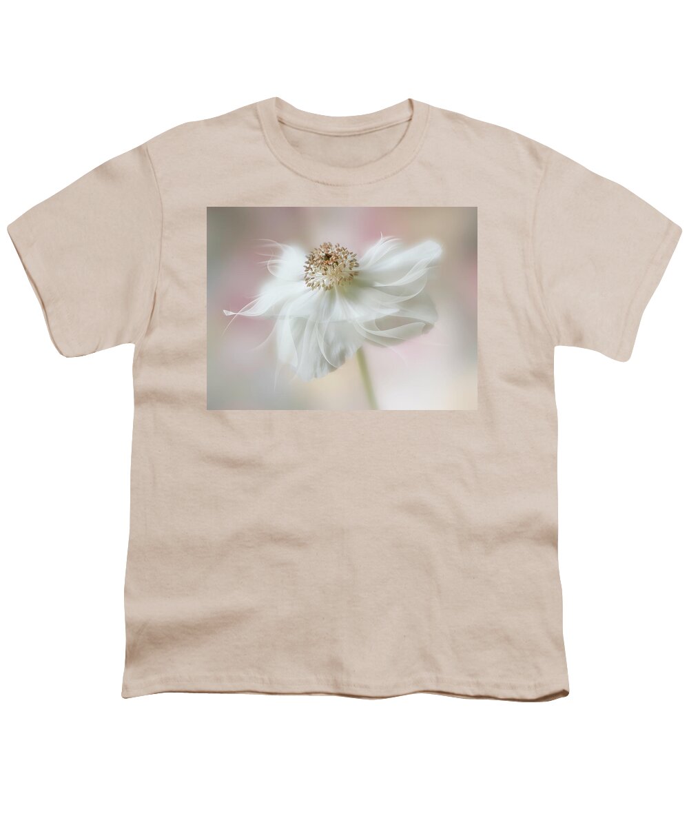 Anemone Youth T-Shirt featuring the photograph Ethereal beauty by Usha Peddamatham