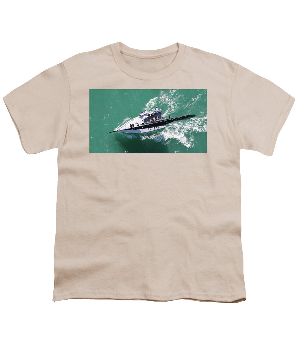 Sail Youth T-Shirt featuring the photograph Spot On by Steven Lapkin