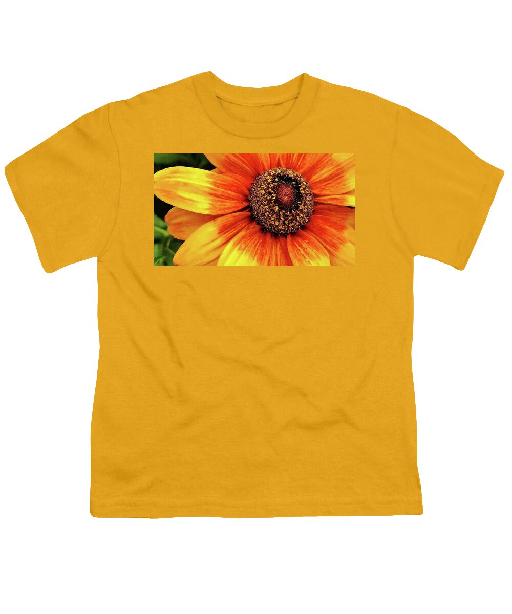 Flora Youth T-Shirt featuring the photograph Rudebeckia Closeup by Bruce Bley
