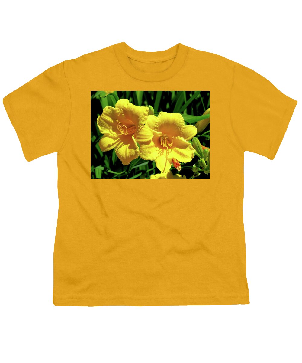 Lily Youth T-Shirt featuring the photograph Two of a Kind by Linda Stern
