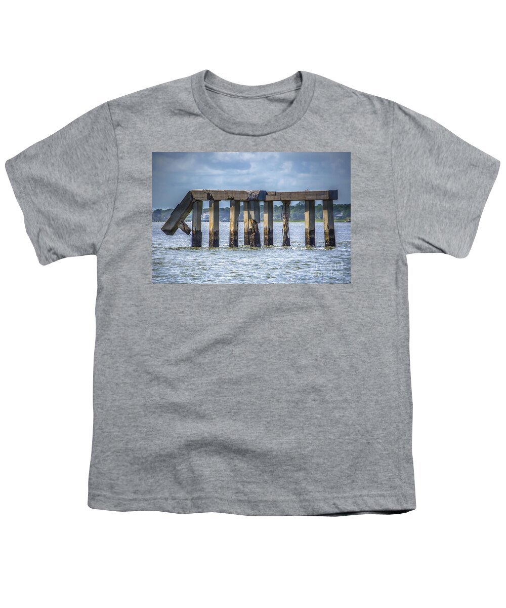 Pitt St Youth T-Shirt featuring the photograph Pitt St. Bridge by Dale Powell