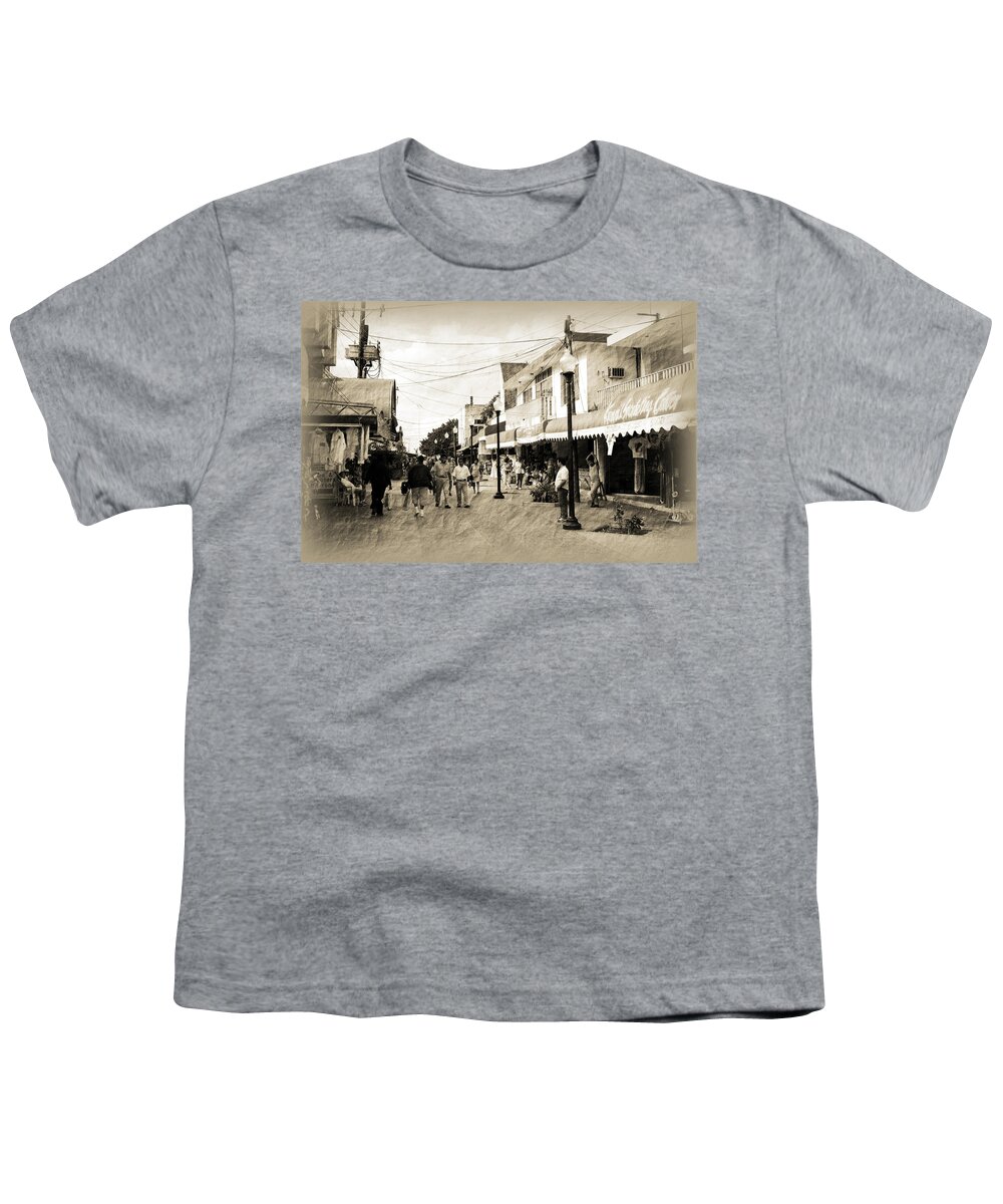 Mexican Street Scene Youth T-Shirt featuring the photograph Viva Mexico by Barry Jones