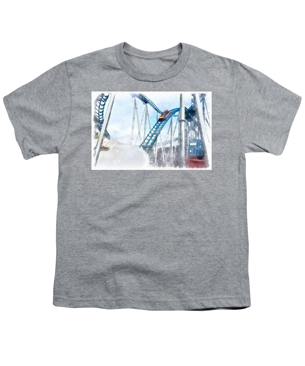 Abstract Youth T-Shirt featuring the photograph Descending into water by Ashish Agarwal