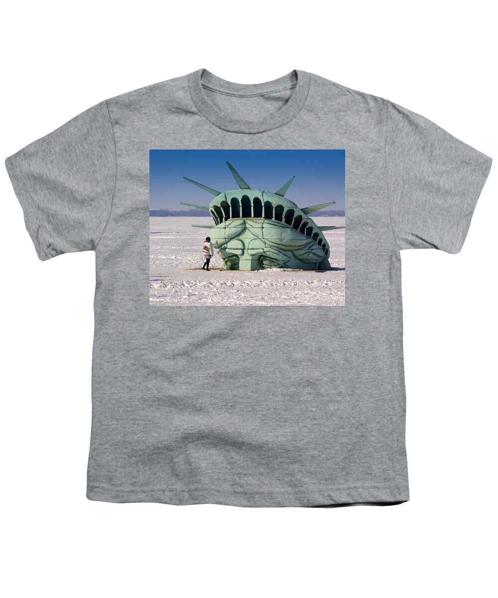 Statue Of Liberty Youth T-Shirt featuring the photograph Liberty by Linda Mishler