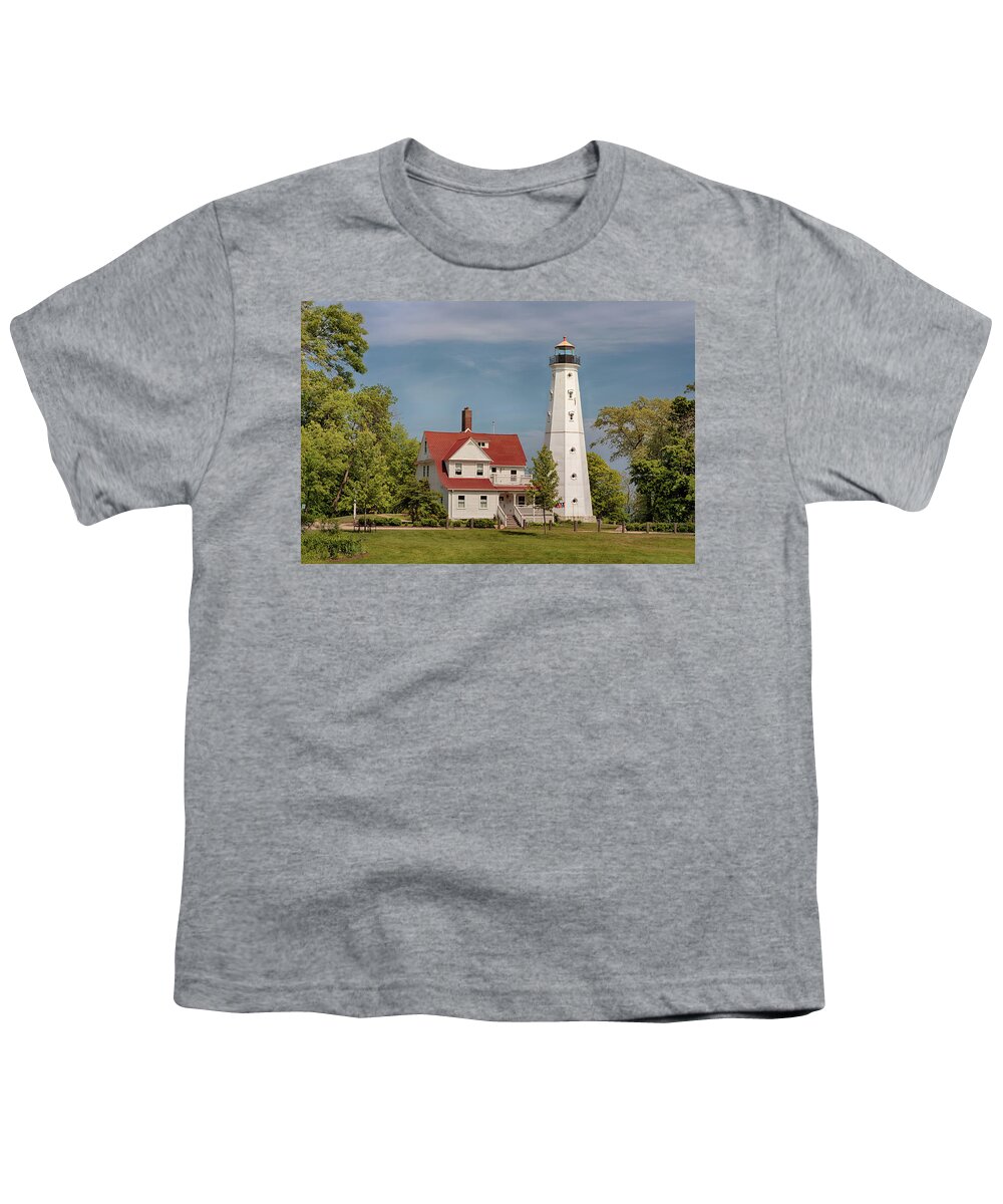 Lighthouse Youth T-Shirt featuring the photograph North Point Lighthouse 2 by Susan Rissi Tregoning