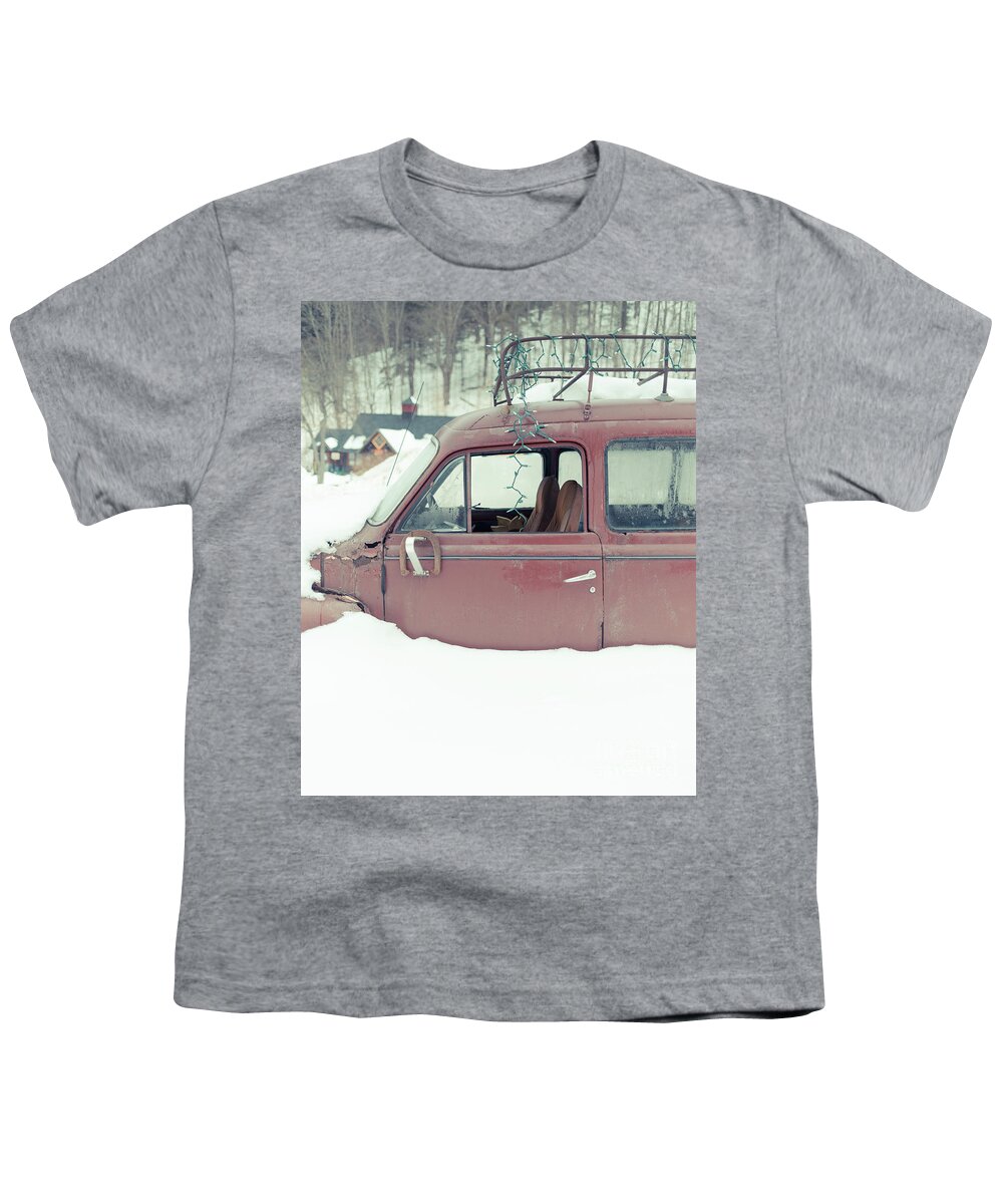 Vermont Youth T-Shirt featuring the photograph Old Car Buried in the Snow Woodstock Vermont by Edward Fielding
