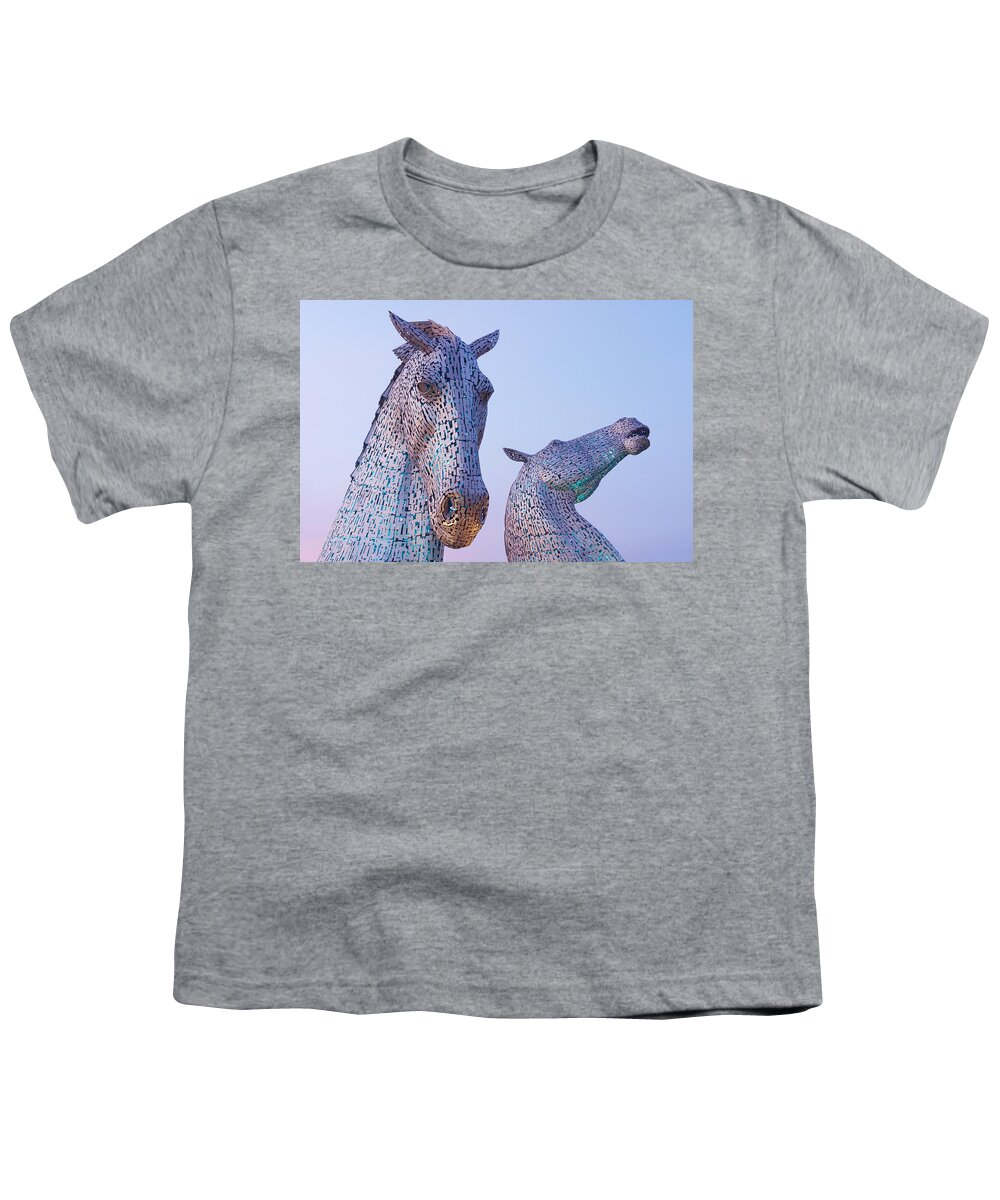 The Kelpies Youth T-Shirt featuring the photograph Sunset at the Kelpies #1 by Stephen Taylor