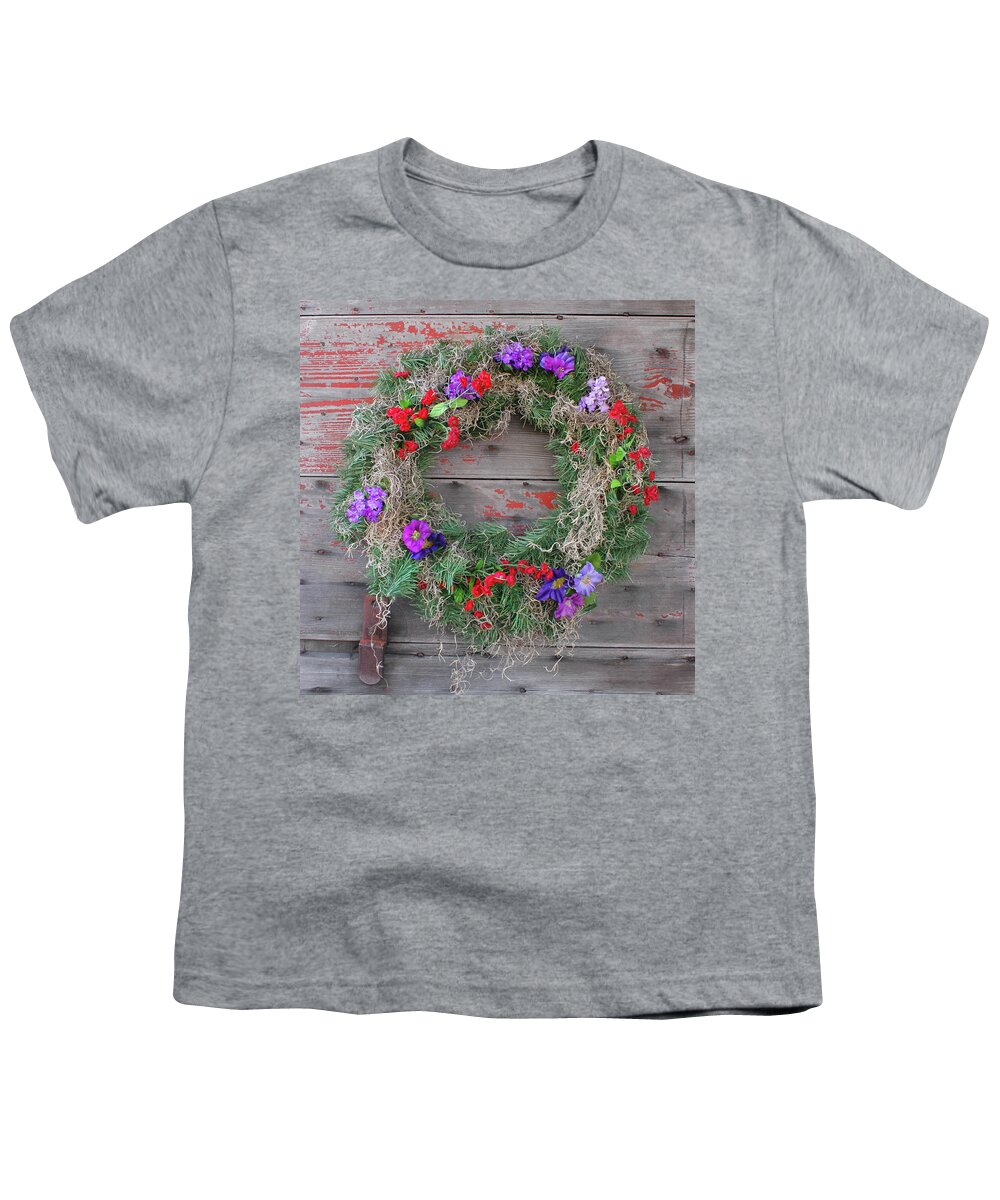 Christmas Youth T-Shirt featuring the photograph Christmas Wreath Southern Style by Jerry Griffin