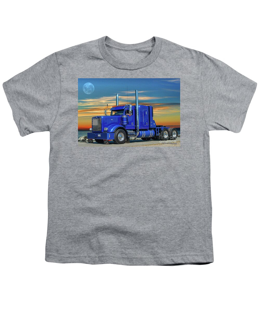 Big Rigs Youth T-Shirt featuring the photograph Catr0652-20 by Randy Harris