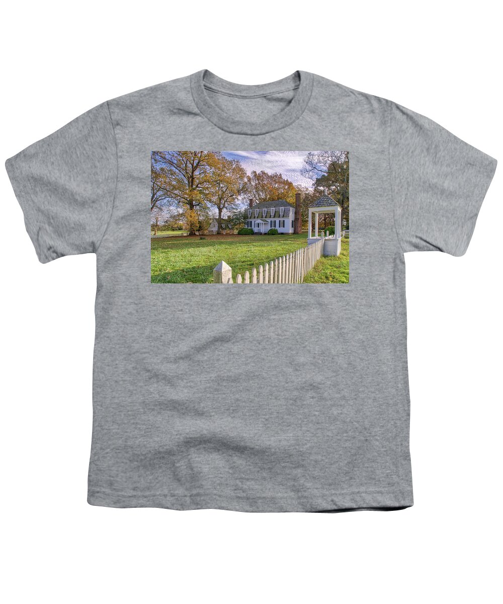 Moore House Youth T-Shirt featuring the photograph The Moore House by Jerry Gammon