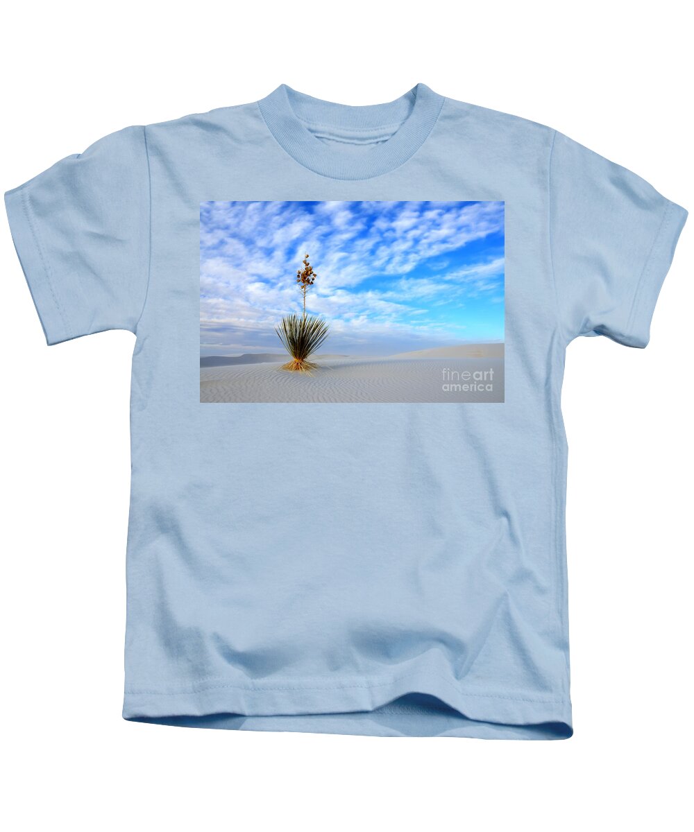 Alamogordo Kids T-Shirt featuring the photograph Desert Beauty White Sands New Mexico by Bob Christopher