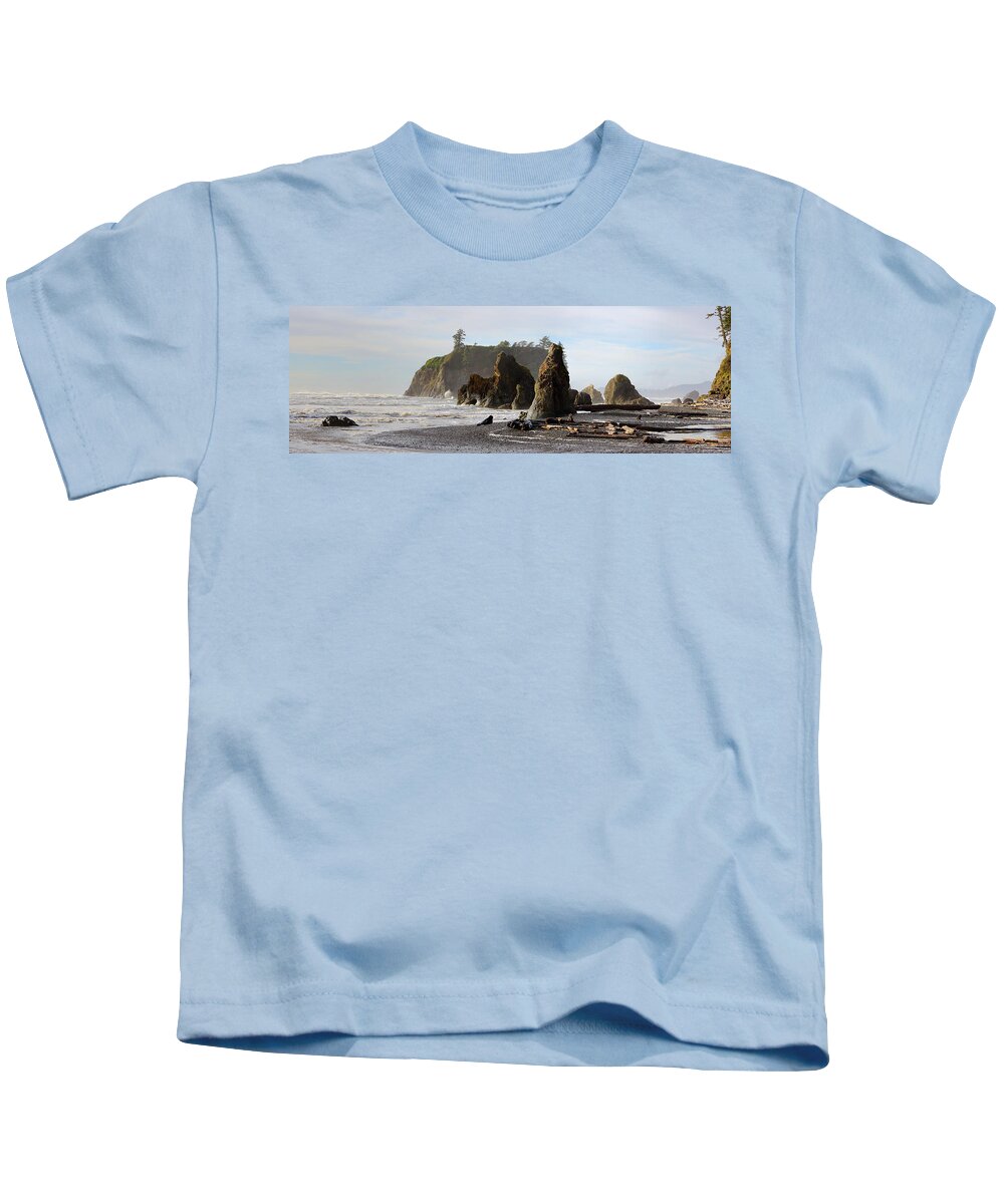 Landscape Kids T-Shirt featuring the photograph Ruby Beach by David Andersen