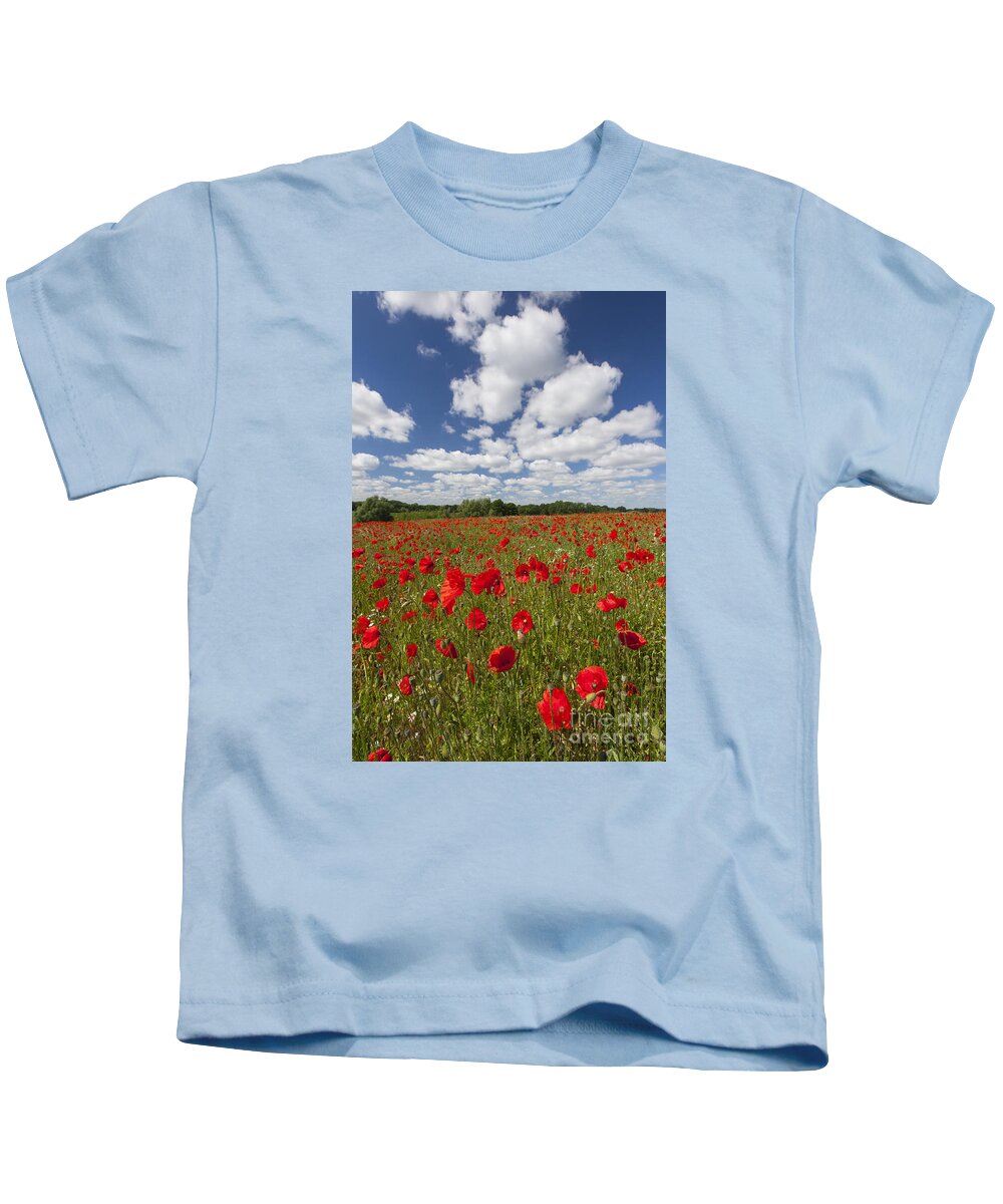Common Poppy Kids T-Shirt featuring the photograph 151124p076 by Arterra Picture Library