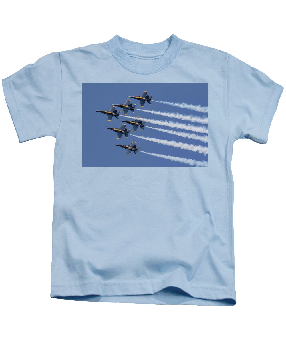  Kids T-Shirt featuring the photograph Airshow 22 by Les Greenwood