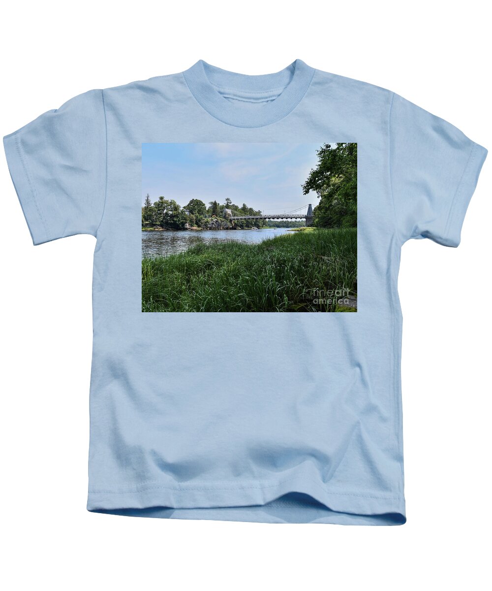 Deer Island Kids T-Shirt featuring the photograph Chain Bridge by Steve Brown