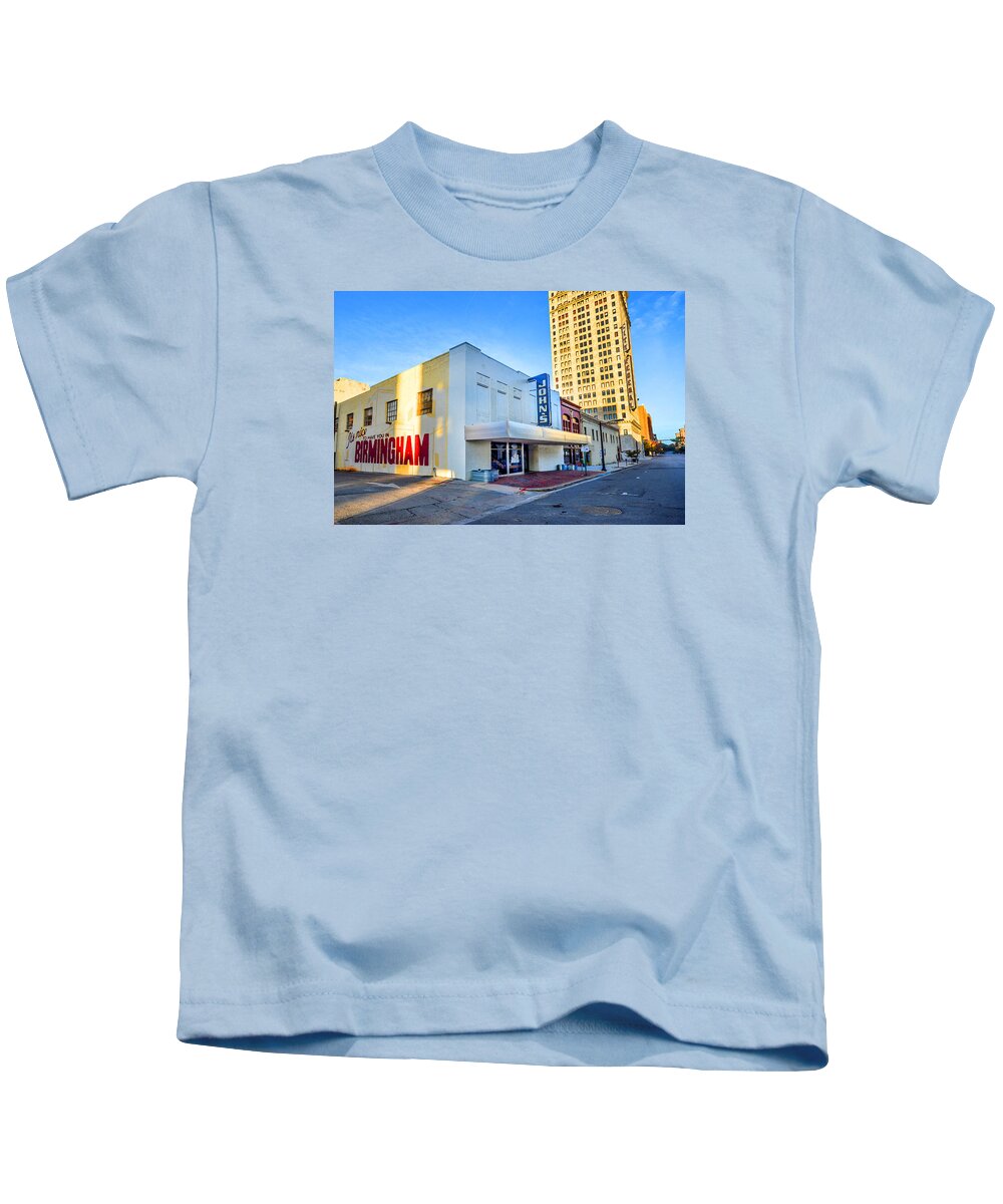 Birmingham Kids T-Shirt featuring the photograph Johns City Diner in Birmingham by Michael Thomas
