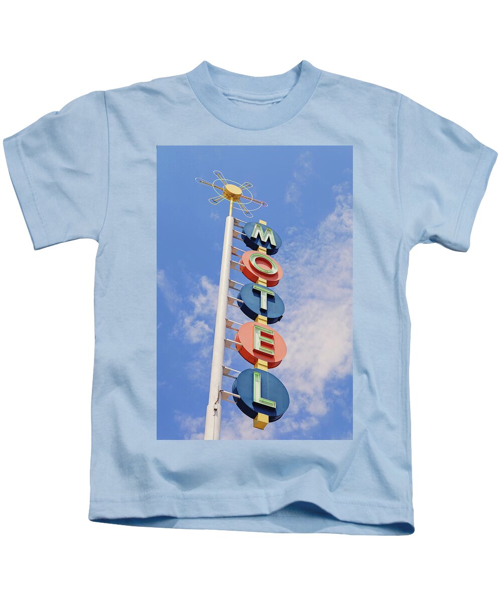 Vintage Motel Sign Kids T-Shirt featuring the photograph Vintage Motel by Melanie Alexandra Price