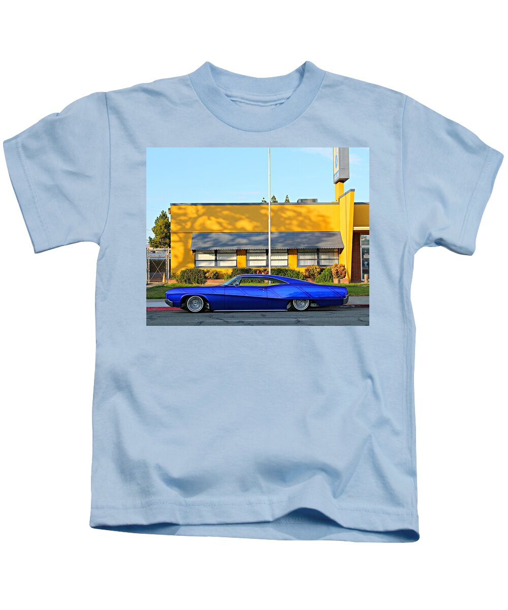Buick Kids T-Shirt featuring the photograph Wild Wildcat by Steve Natale