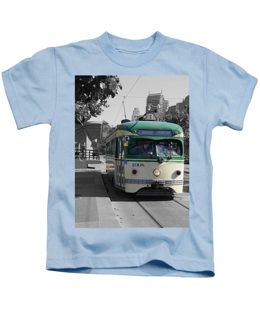 Richard Reeve Kids T-Shirt featuring the photograph San Francisco - The E Line Car 1008 by Richard Reeve
