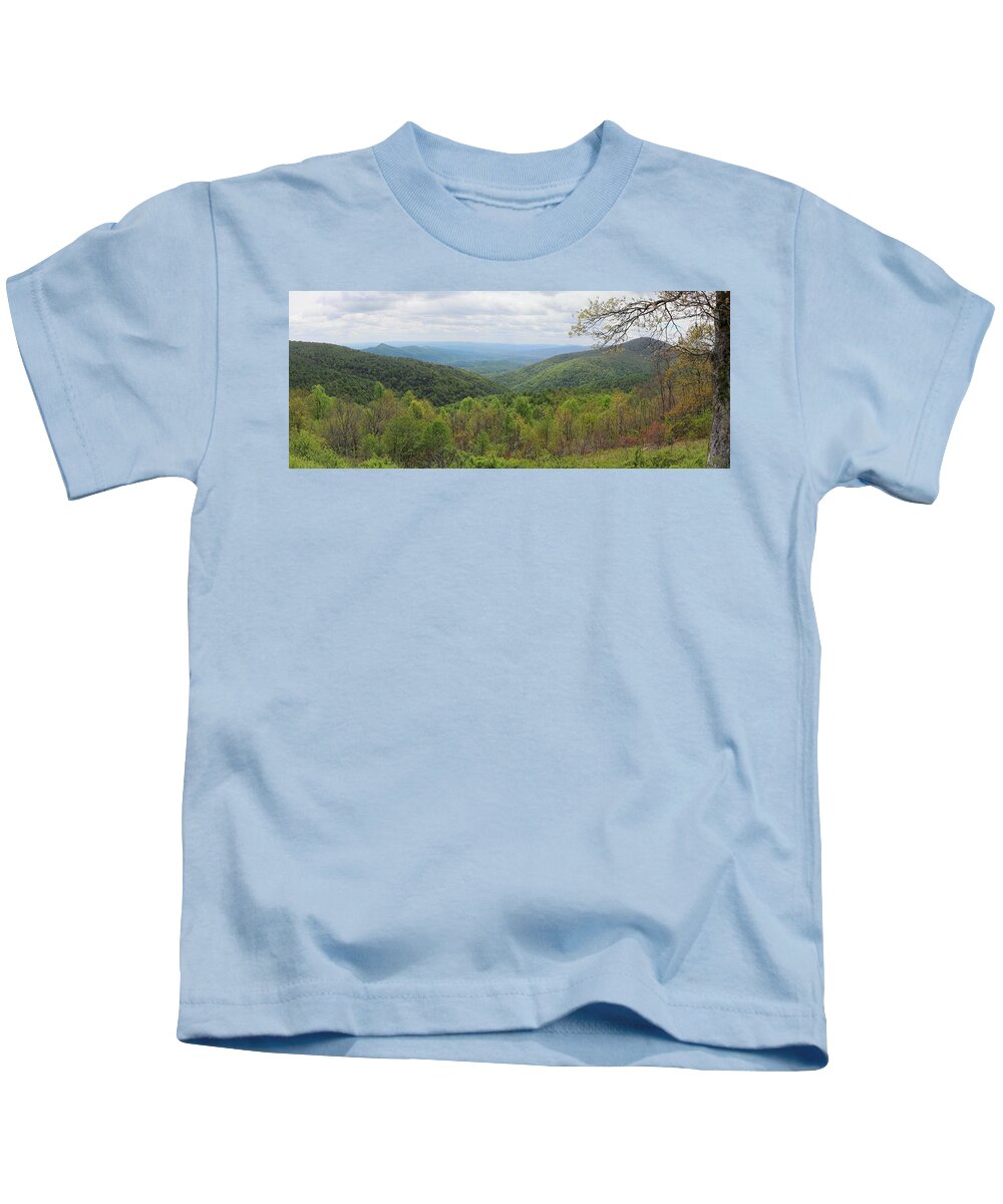 Shenandoah Kids T-Shirt featuring the photograph Shenandoah National Park 3336 by John Moyer