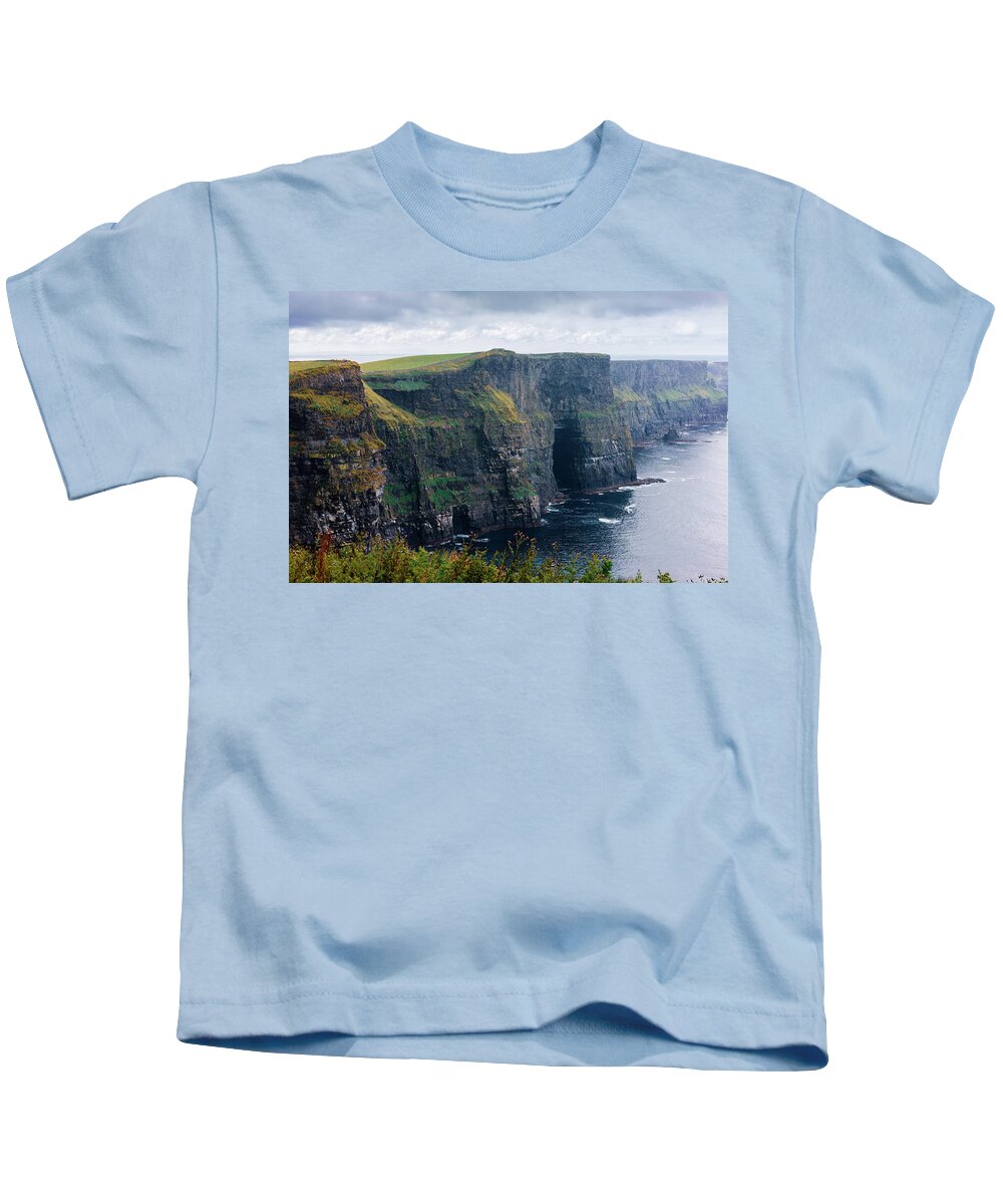 Eire Kids T-Shirt featuring the photograph Moher by Francesco Riccardo Iacomino