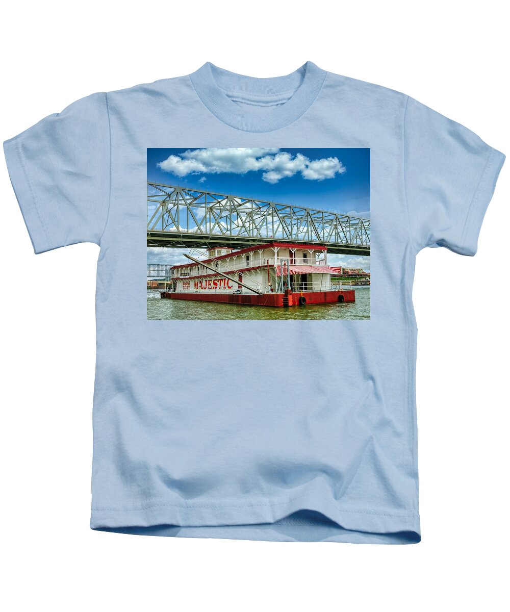 Majestic Cincinnati Reds T-shirt (Youth Small)