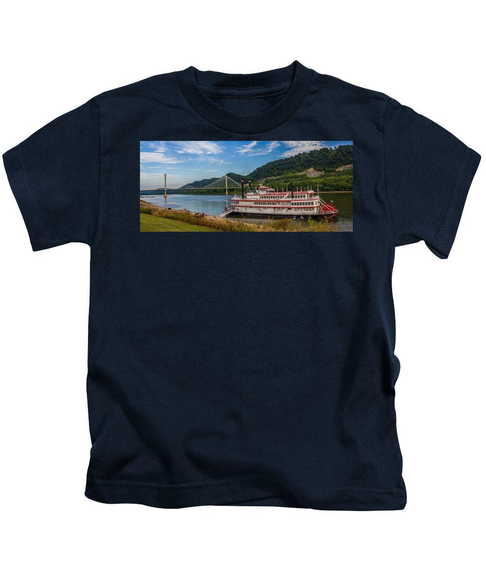 Sternwheel Kids T-Shirt featuring the photograph Belle of Cincinnati Riverboat by Kevin Craft