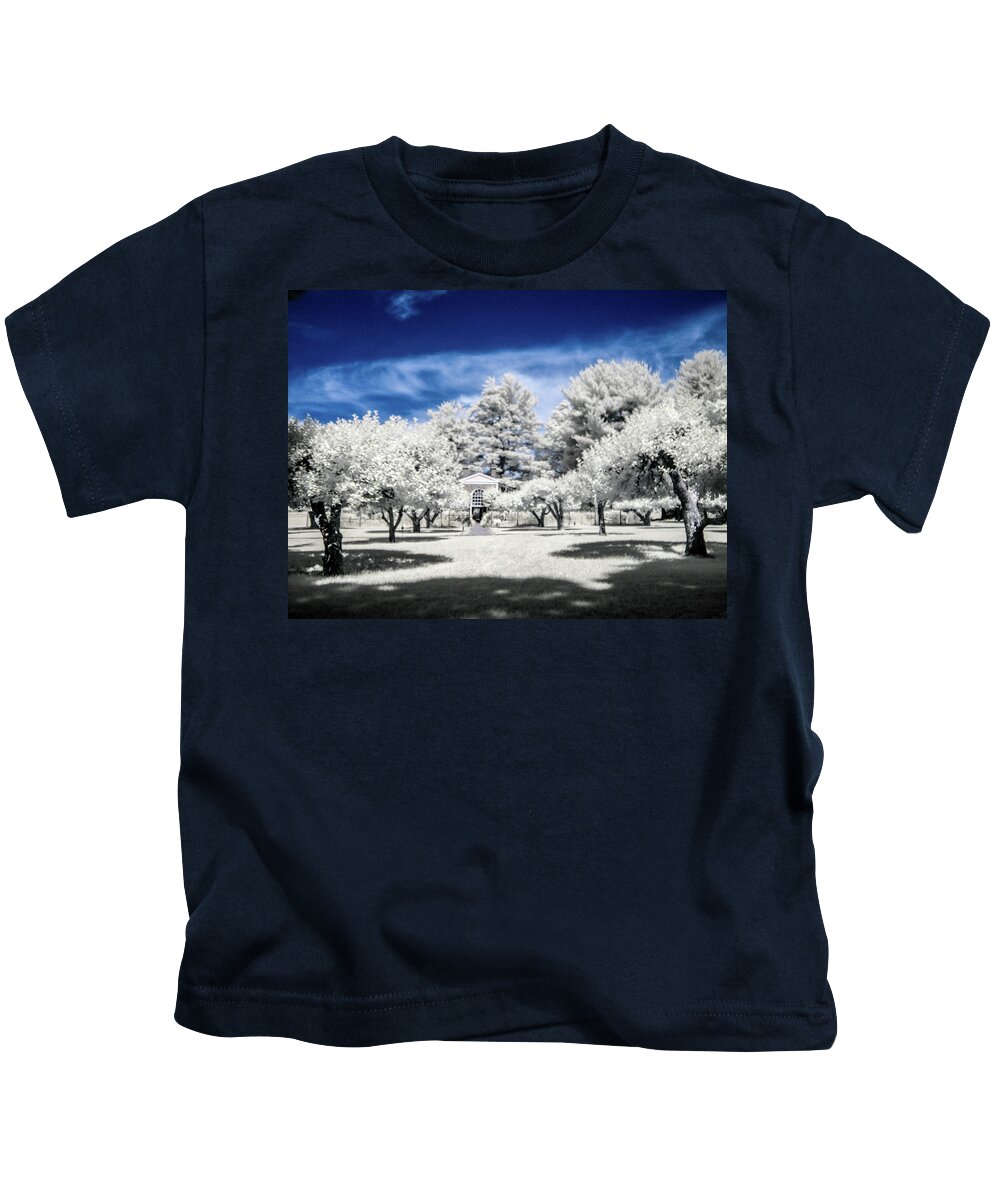 Boscobel Is An Estate Overlooking The Hudson River Built In The Early 19th Century By States Dyckman. It Is Considered An Outstanding Example Of The Federal Style Of American Architecture Kids T-Shirt featuring the photograph Boscobel Estates by Bill Rogers